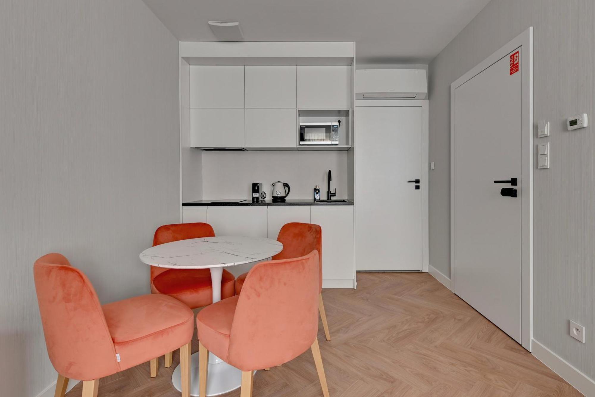 Retro Boutique Apartments By Dom & House Gdańsk Exteriör bild